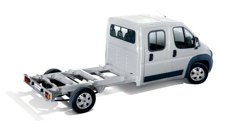 Фото автомобиля FIAT Ducato шасси 4-дв.